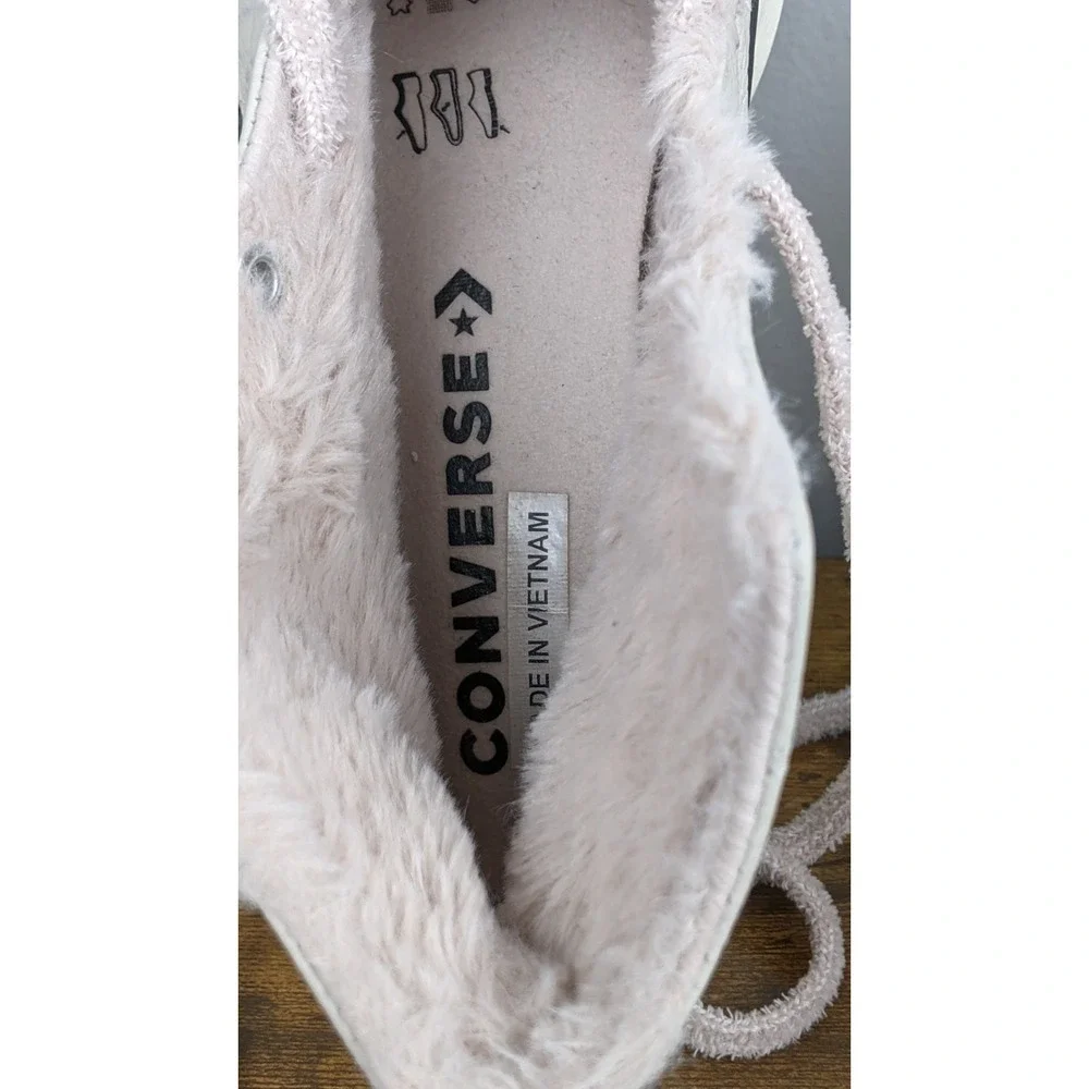 Converse Chuck Taylor Lugged Faux Fur Winter High Top EU 37 M4.5/W6‎